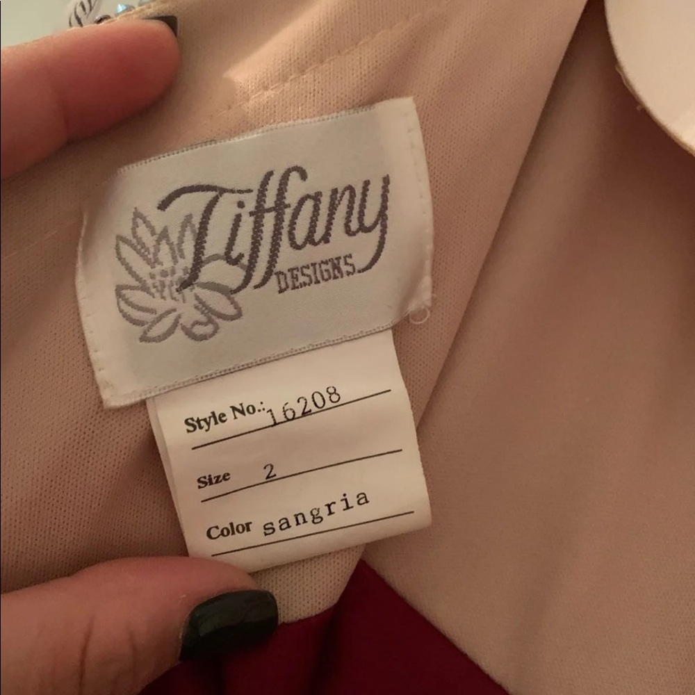 Maroon Prom Dress - Picture 3 of 6